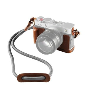 SmallRig FUJIFILM X-E5��p �{�v�P�[�X�L�b�g�V�����_�[�X�g���b�v�t�� ���B���e�[�W�n�[�t�{�f�B�V�F�� (�u���E��)5449