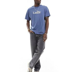 リーバイス Levi's Levi's の ASOS 限定、ネイビーの中央にレトロなロゴが付いた T シャツ トップス メンズ 男性 インポートブランド 小さいサイズから大きいサイズまで