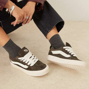 @Y Vans VANS oY Vans Knu Skool sbO XG[h Xj[J[A_[NuE C fB[X  C|[guh TCY傫TCY܂