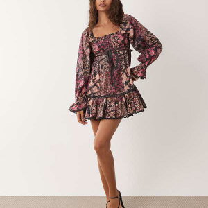 �~�X�Z���t���b�W Miss Selfridge �~�X�E�Z���t���b�W�̃v�`�T�C�Y�A�ԕ��p�b�`���[�N�̃~���N���C�h�X���b�N�h���X �����s�[�X ���f�B�[�X ���� �C���|�[�g�u�����h �������T�C�Y����傫��