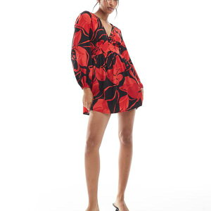 Wednesday's Girl Wednesday's Girl̑_ȉԕVlbN~jhXiԂƍj s[X fB[X  C|[guh TCY傫TCY܂