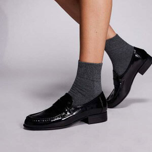 pubNfUCA ChtBbg nu[ [t@[iubNNR_Cj C fB[X  C|[guh TCY傫TCY܂