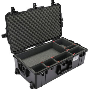 PELICAN(yJ) 1615 GAP[X gbNpbN vXAhvb` ubN 71L [016150-0051-110] 1615Air 1615 Air Case with TrekPak Press and Pull Latch Black
