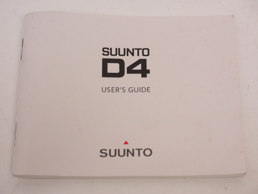 USED SUUNTO 特価 D4 RY32197 取扱説明書 ダイブコンピューター 期間限定の激安セール