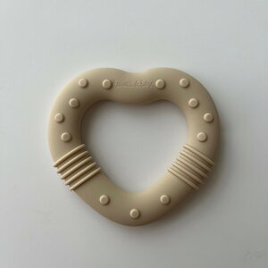 カワイイアンドボーン 赤ちゃん 歯固め リング ハート シリコン BPA free 食洗器対応 おもちゃ ベビー用品 子供 幼児 ベビー 女子 男子 女の子 男の子 可愛い かわいい お洒落 くすみカラー ブ