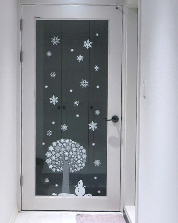 楽天市場 ウォールステッカー クリスマス 北欧 雪 結晶 両面印刷 ガラス 雪だるま 飾り 木 ツリー 冬 雪景色 スノーマン 裏から見てもきれい 壁紙 窓 ベランダ トイレ ウォールステッカー 壁紙 シール リメイクシート インテリア Diyリフォームショップ ケイララ