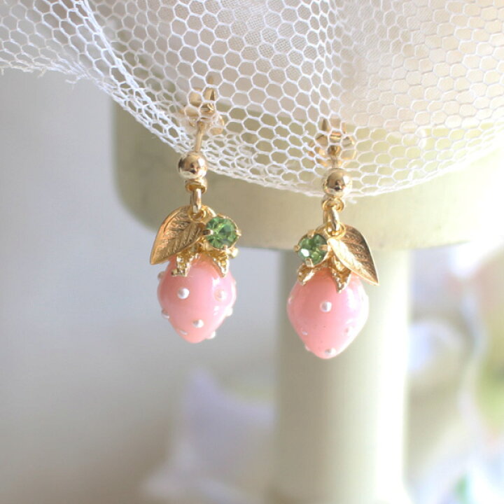 ミニミニパール粒ピンク苺ピアス/イヤリング【日本製】 Rolianne -pink made- 苺ブーケピアス