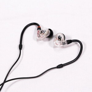 SENNHEISER �y�J���A�E�g���b�g�����zIE 100 PRO Clear(�[���n�C�U�[)(�C���z���E�C�����j)(�L���C���t�H��)(�N���A)(1.3m�X�g���[�g�P�[�u��) ���R�[�f�B���O �w�b�h�t�H���E�C���t�H��