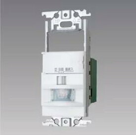 Panasonic WTK18115WK 壁取付熱線センサ付自動スイッチ明るさセンサ・手動スイッチ付 スイッチスペース付