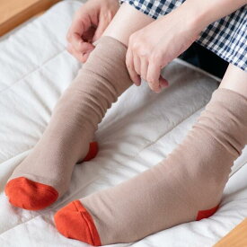 保温と保湿に優れた綿と絹の二重編み日本製靴下/冷え取り靴下