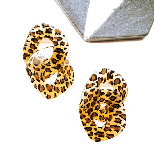 【道後雑貨店】1ペア ※12/13新デザインチェーンピアス☆ インポート ピアス/ピアス土台 ハンドメイド アクセサリーパーツ アクリルストーン アクリルビーズ チャーム レア インポート 手