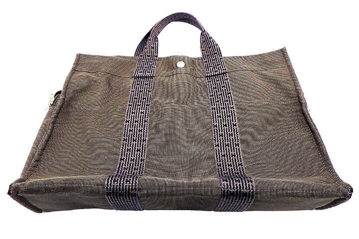 楽天市場】HERMES(エルメス）エールライントートMM グレー カデナ付き 