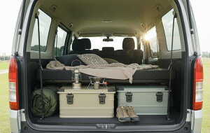 GENERIC OUTDOOR �A�[�X�J���[ �A���~�R���e�i�{�b�N�X 49L �K���[�W���[�� �R���e�i�{�b�N�X �L�����v�M�A���[�� �g�����N�{�b�N�X aluminum box �n�C�G�[�X�J���[ �A�E�g�h�A�R���e�i�{�b�N�X �X