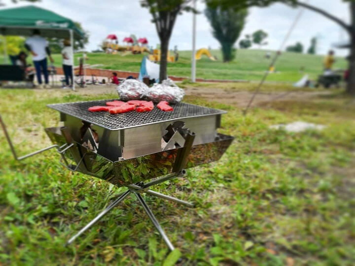 楽天市場 Camping Moon キャンピングムーン 焚き火サークルプレート Mサイズ ステンレス ファイヤープレート ケース付 Tkb 315 送料無料 ドミノサーフアンドキャンプ