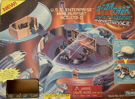【中古】【非常に良い】Star Trek the Next Generation Innerspace Playset - U.S.S. Enterprise NCC-1701-D