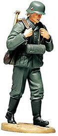 【中古】タミヤ 1/16 ワールドフィギュアシリーズ No.11 ドイツ陸軍 機関銃チーム 装填手 三脚架搬送 プラモデル 36311 bme6fzu