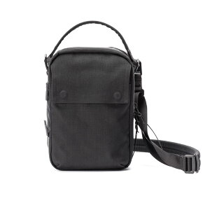 �u���b�N�G���o�[ BLACK EMBER KOMPAK �R���p�b�N �V�����_�[�o�b�O ���� �|�[�` �R���p�b�N �{�f�B�o�b�O 7220033 NV2 [���b�s���O����]�y���K�̔��X�z