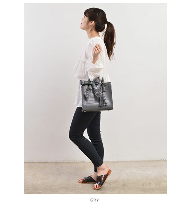 楽天市場 即納 アングリッド Ungrid バッグ スカーフ付クロコ風型押しアオリスクエアバッグ レディース トートバッグ スカーフ クロコ型 レディース カジュアル 通勤 通学 収納 持ち手 ブランド 新生活 ギフト Ung プレゼント ダブルハート Double Heart 楽天市場 即納 アングリッド Ungrid バッグ スカーフ付クロコ風型押しアオリスクエアバッグ レディース トートバッグ スカーフ クロコ型 レディース カジュアル 通勤 通学 収納 持ち手 ブランド 新生活 ギフト Ung プレゼント ダブルハート Double Heart