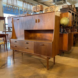 ジープラン ブラジリアン トール サイドボードG-Plan Brazilian Tall Sideboard（2606-031）【ダブルデイ/DOUBLEDAY/アンティーク/ビンテージ/家具/雑貨】