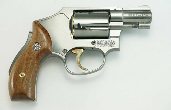 楽天市場】発火モデルガン S&W M40 2インチ センチニアル1966年 