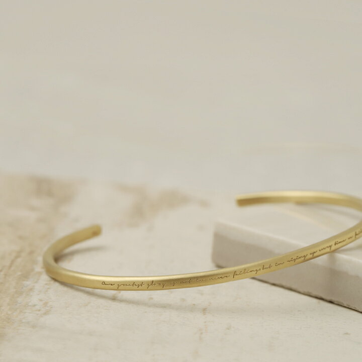 楽天市場 18金 ブレスレット メンズ バングル 別注生産 オーバル K18 ゴールド 18k Wg ホワイトゴールド 刻印 名入れ ネーム セミオーダー ハンドメイド 手作り 誕生日 贈り物 彼氏 Devas ディーヴァス プレゼント デザイナーズアクセサリー Devas