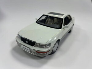 XiaoGuang Model 1/18 ~jJ[ _CLXgf 1993Nf NTX Lexus LS400 zCg