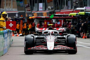 Minichamps ~j`vX 1/18 ~jJ[ W v|[Vf 2025N5iRGP n[X HAAS - F1 VF-25 TEAM MONEYGRAM HAAS No.87 MONACO GP 2025 OLIVER BEARMAN Io[ExA}