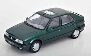 Triple9 1/18 ~jJ[ _CLXgf 1994Nf m[ RENAULT R19 1994 - BRITISH GREEN O[