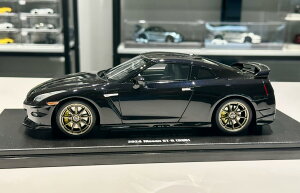 GT Spirit gts932 1/18 �~�j�J�[ ���W�� �v���|�[�V�������f�� 2024�N���f�� �č����Y NISSAN GT-R T-SPEC TAKUMI �� �G�f�B�V���� EDITION COUPE 2024 �~�b�h�i�C�g�p�[�v��