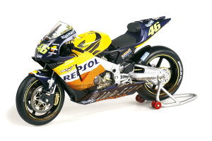Minichamps ~j`vX 1/12 ~jJ[ _CLXgf 2002NV[Y [h`sI z_ HONDA - RC211V TEAM HONDA HRC No.46 DIRTY VERSION WORLD CHAMPION MOTOGP SEASON 2002 VALENTINO ROSSI dl