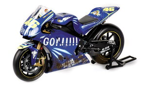 Minichamps ~j`vX 1/12 ~jJ[ _CLXgf 2004NV[Y }n YAMAHA - YZR-M1 TEAM GOULOISES No.46 DIRTY VERSION WORLD CHAMPION MOTOGP SEASON 2004 VALENTINO ROSSI dl