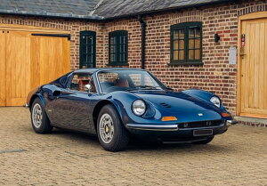 BBR 1/18 ~jJ[ W v|[Vf 1972Nf tF[ Ferrari Dino 246 GTS 1972 Blu Sera - Cuoio u[EU[CeA