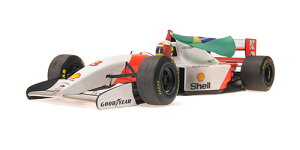 Minichamps 1/18 ~jJ[ _CLXgf 1993NI[XgAGP Df }N[ tH[h McLAREN - F1 FORD MP4/8 V8 TEAM MARLBORO No.8 WINNER AUSTRALIAN GP WITH FLAG DIRTY VERSION 1993 AYRTON SENNA d