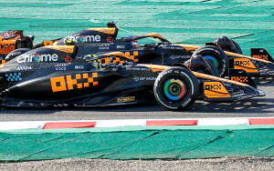 Minichamps ~j`vX 1/18 ~jJ[ W v|[Vf 2023N11Au_rGP 6 }N[ F1 McLAREN - F1 MCL60 TEAM McLAREN No.81 ABU DHABI GP 2023 OSCAR PIASTRI IXJ[EsAXg