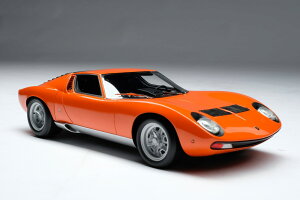 Amalgam Collection A}KRNV 1/18 ~jJ[ W v|[Vf 1971Nf {M[j ~E P400 SV IW1971 LAMBORGHINI MIURA P400 SV 1:18 orange by Amalgam Collection