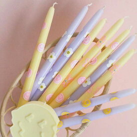 【P7倍】【在庫限り！売り尽くし SALE】 ハンガリー産 キャンドル スティック ろうそく パステル ハンドメイド かわいい おしゃれ 韓国 韓国風 雑貨 スマイリー 花 ペイント カラフル 手作りキャンドル インテリア 海外 プレゼント 誕生日 女性 ギフト