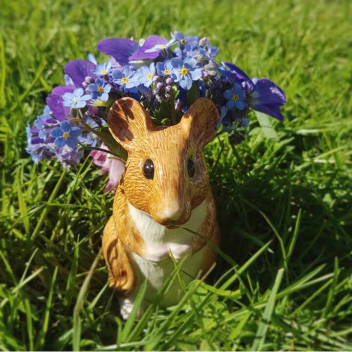 楽天市場 Woodmousebudvase ねずみの小花入れ Quail Ceramics クエイル 雑貨 グッズ 花瓶 インテリア 一輪挿し ねずみ ネズミ 鼠 おしゃれ おもしろ かわいい アニマル 海外 輸入 北欧 陶器 置物 プレゼント ギフト 誕生日 記念日 海外雑貨のドゥナパール