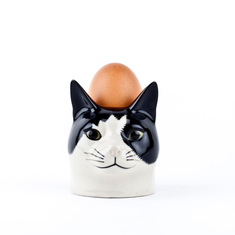 毎日の食事が楽しくなる 猫のエッグカップ エッグスタンド BarneyFaceEggCup 猫の エッグカップ イギリス Quail Ceramics  クウェイル セラミックス 置物 磁器製 白黒猫 最大97％オフ！ モダン インテリア ヨーロッパ 動物 ハチワレ オブジェ 北欧 社製