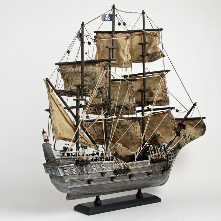 PirateShip リアルな 海賊船模型 ドイツ・Seaclub マリン マリンテイスト ビーチ コースタル 海 西海岸 ヨーロッパ市場向け製品  日本ではレア 船 船模型 プラモデル 海賊船 | ドゥナパール