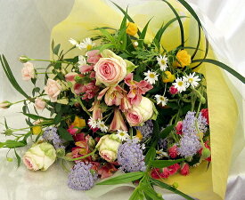 きれい!かわいい! あれもこれものミックスブーケ