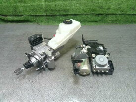 【中古】中古部品 プリウス ZVW55 ブレーキマスター 【3330990700-202508003147160】