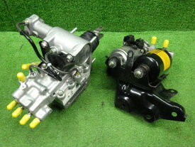 【中古】中古部品 プリウス ZVW30 ブレーキマスター 【3330250100-000000925447160】