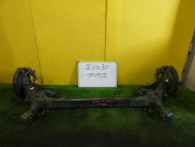 【中古】中古部品 プリウス ZVW30 リアアクスルビーム 【3331010600-260227000653500】