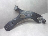 【中古】中古部品 プリウス ZVW30 右フロントロアアーム 【3310550000-260406001351720】
