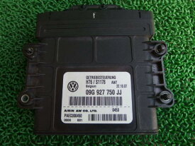 【中古】中古部品 VW パサート 3CBZB ミッションコンピューター 【3310070100-001367614463200】