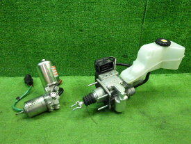 【中古】中古部品 ヤリス MXPH15 ブレーキマスター 【3330250100-000000941947160】