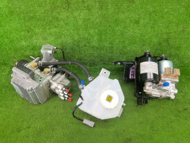 【中古】中古部品 プリウスα ZVW41W ブレーキマスター 【3330990100-260318000647160】