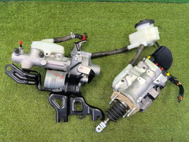 【中古】中古部品 ZR−V RZ4 ブレーキマスター 【3330200100-252704000047160】