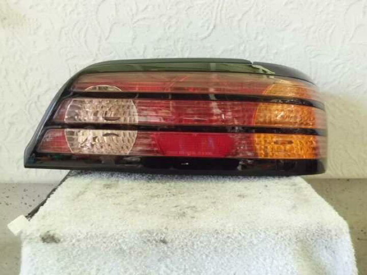 楽天市場】【中古】中古部品 カローラレビン AE111 右ﾃｰﾙﾗﾝﾌﾟ  