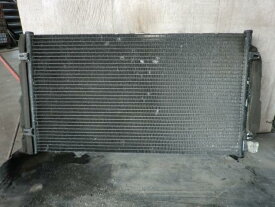【中古】中古部品 セドリック ENY34 コンデンサー 【3330450100-001021670660600】